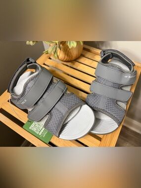 HF BareSandals Hike W6 NWT